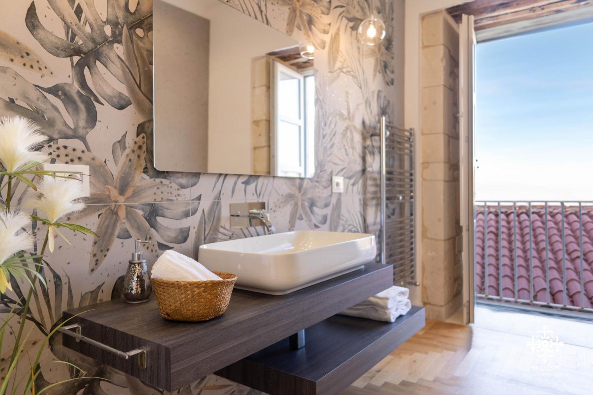 Residenza Dumah - Elegante Dimora In Centro Leilighet Syracuse Eksteriør bilde