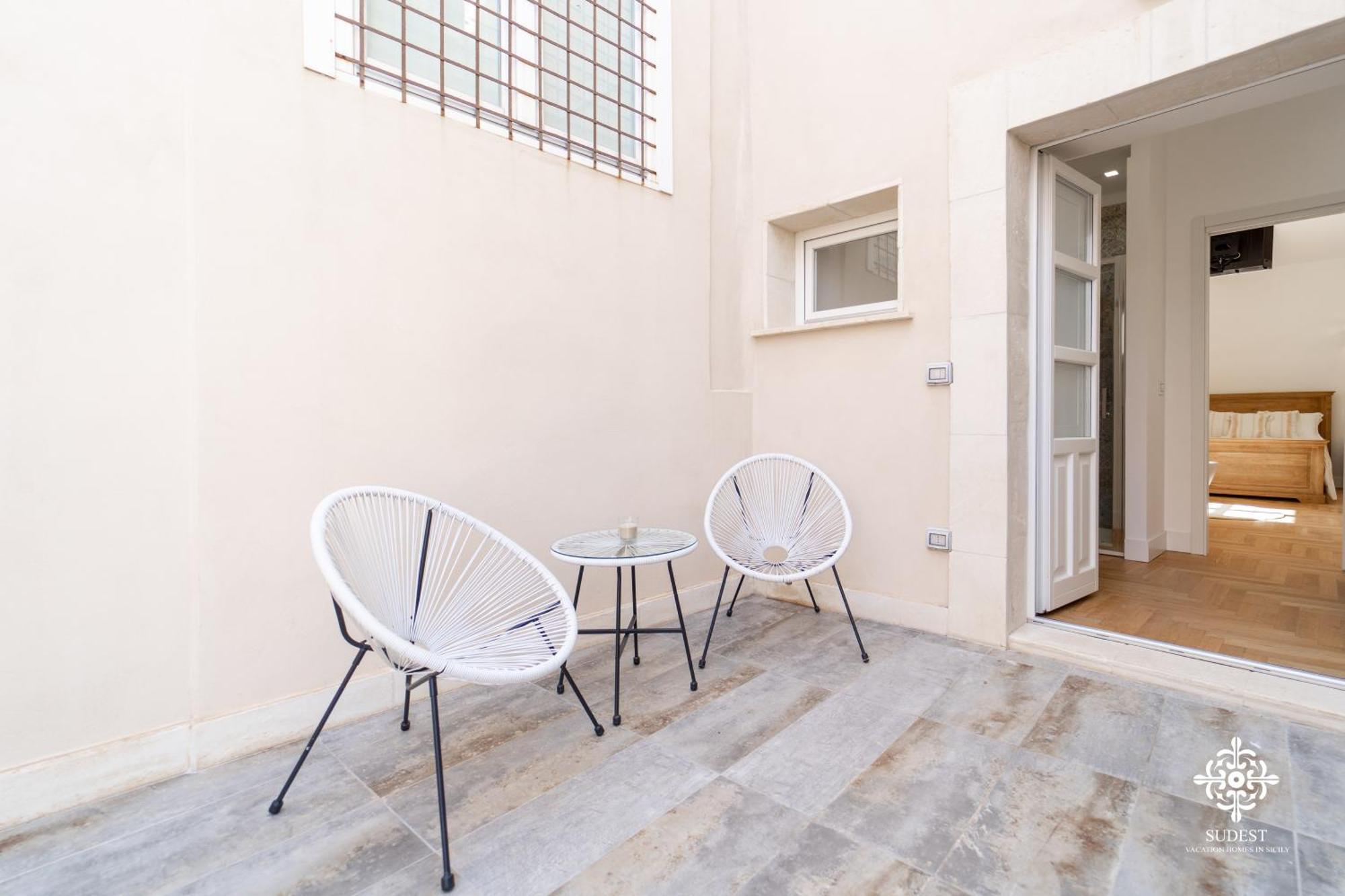 Residenza Dumah - Elegante Dimora In Centro Leilighet Syracuse Eksteriør bilde