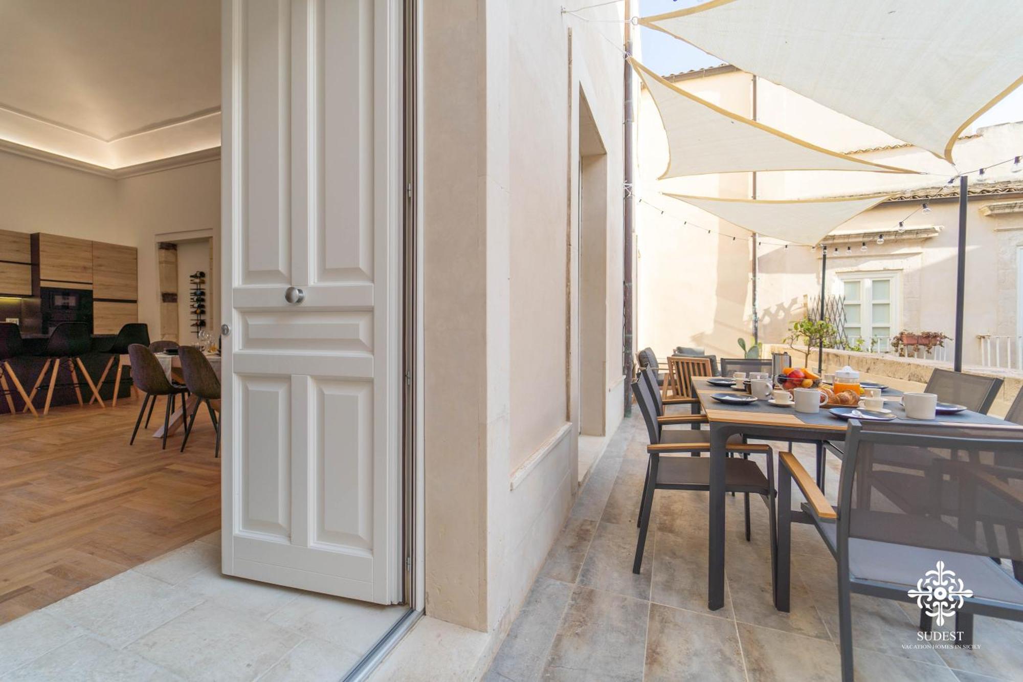 Residenza Dumah - Elegante Dimora In Centro Leilighet Syracuse Eksteriør bilde